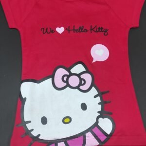 T- Shirt em vermelho - tamanho 110-116 cm