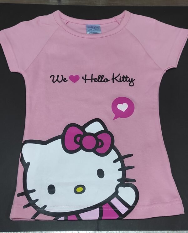 T- Shirt em rosa - tamanho 110-116 cm