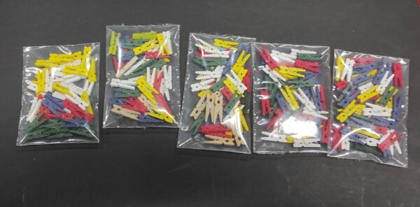50 mini molas de madeira de cores sortidas