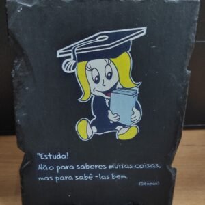Placa de xisto com pensamento para estudantes