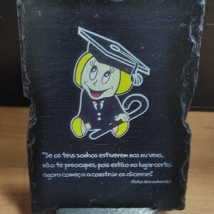 Placa de xisto com pensamento para estudantes
