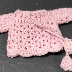 Camisola miniatura em crochet cor rosa