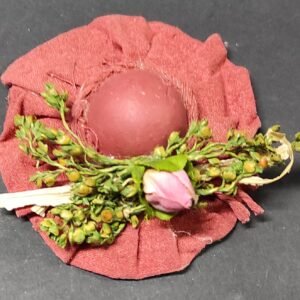 Chapéu em barro decorado cor tijolo