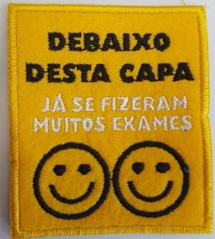 Debaixo desta capa já se fizeram muitos exames