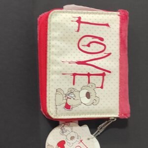 Carteira de peluche Love