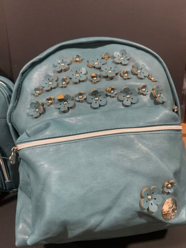 Mochila grande em pele sintética azul