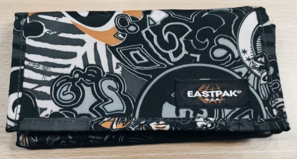 Carteira retangular Eastpak Runner preta e cinza
