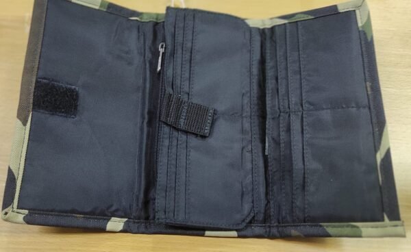 Carteira retangular Eastpak Runner verde camuflado - Image 3